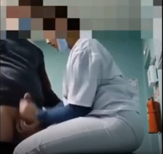 Dostlar gerçek hemşire ve doktordur. Bizzat üzerlerinde